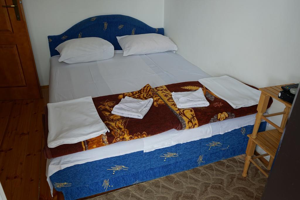 Lovac II Hotel Zabljak  Ngoại thất bức ảnh